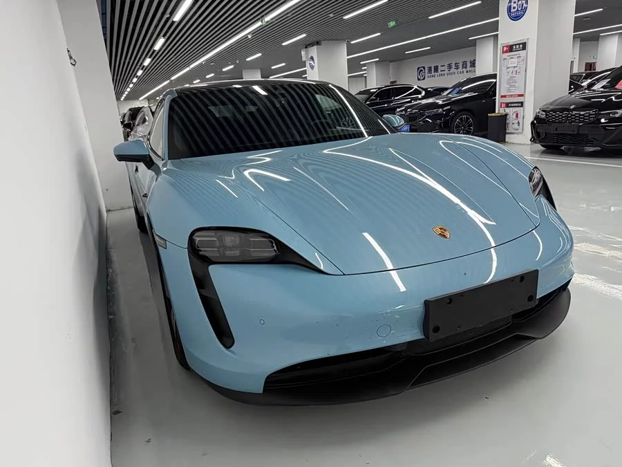 Porsche Taycan