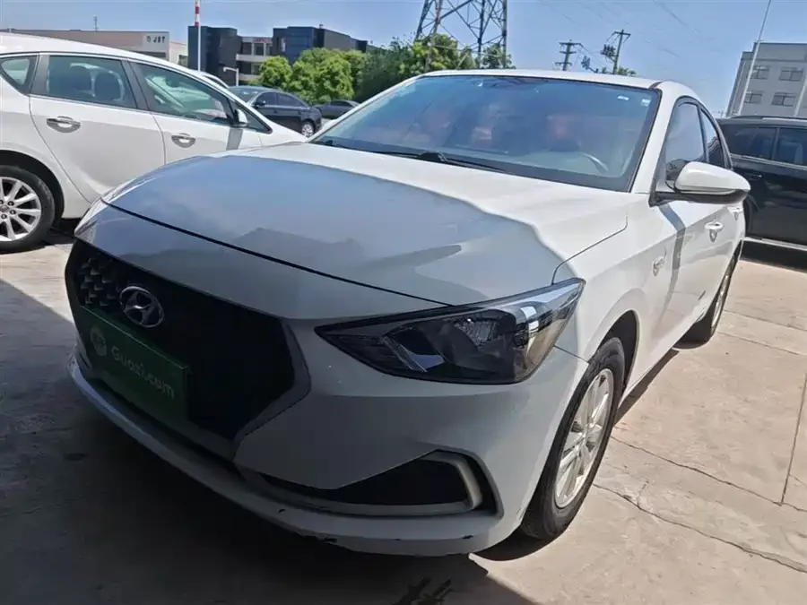Hyundai Elantra / Celesta