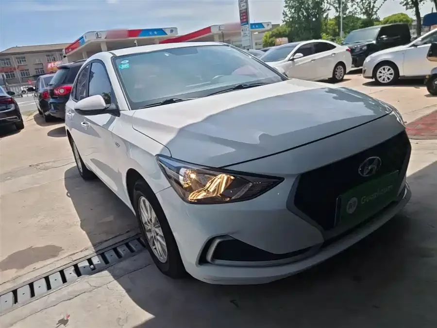 Hyundai Elantra / Celesta