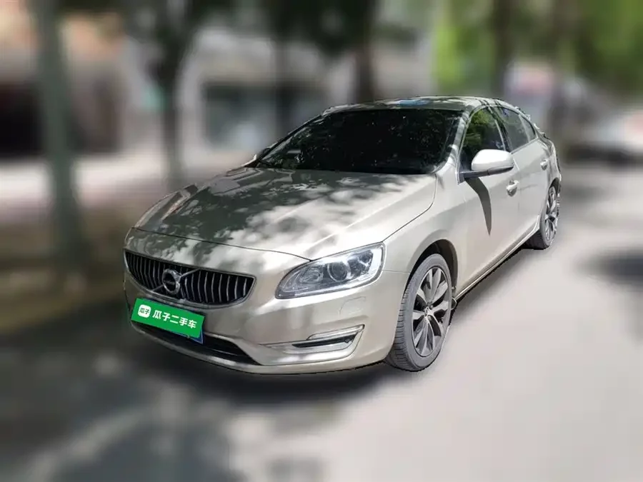 Volvo S60