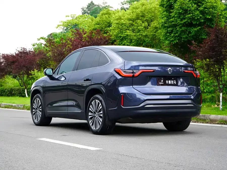 NIO EC6