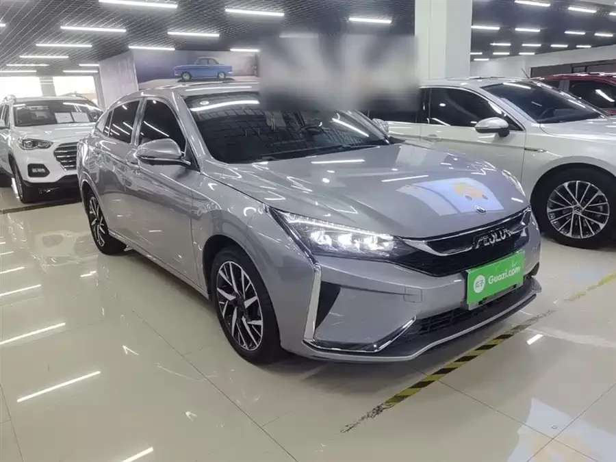 Dongfeng Yixuan