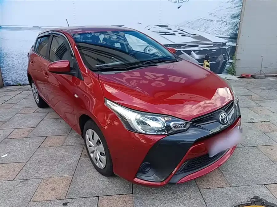 Toyota YARiS L