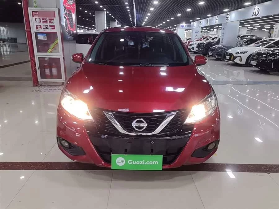 Nissan Tiida