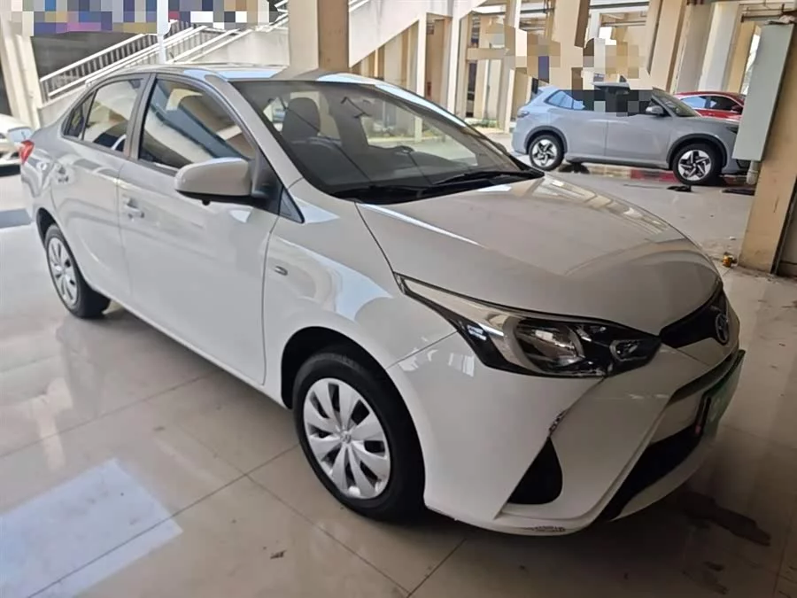 Toyota YARiS L Enjoy