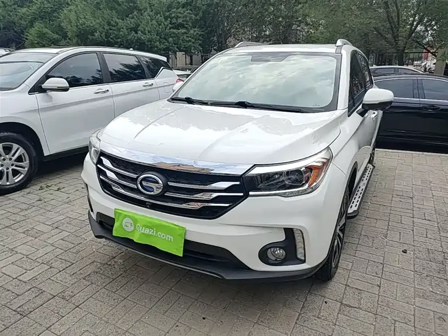 GAC Trumpchi GS4