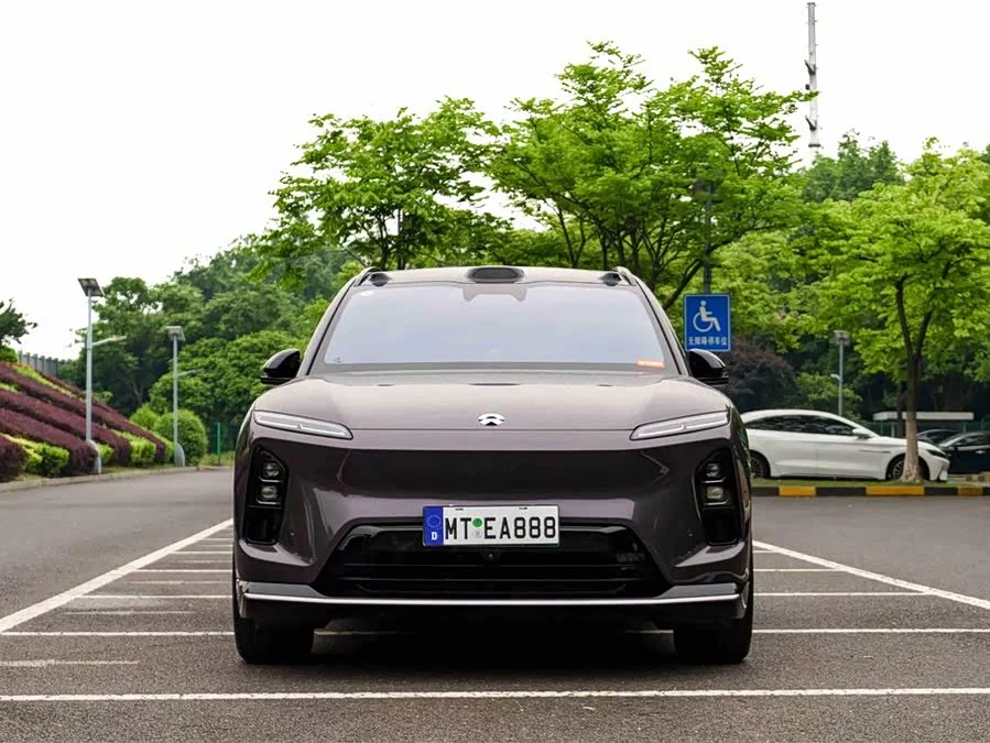 NIO ES6