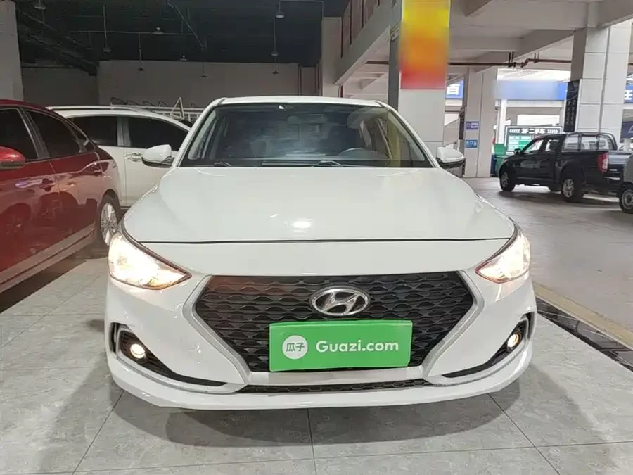 Hyundai Elantra / Celesta