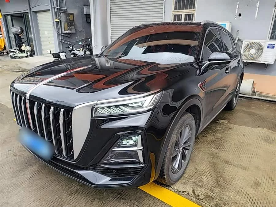 Hongqi HS5