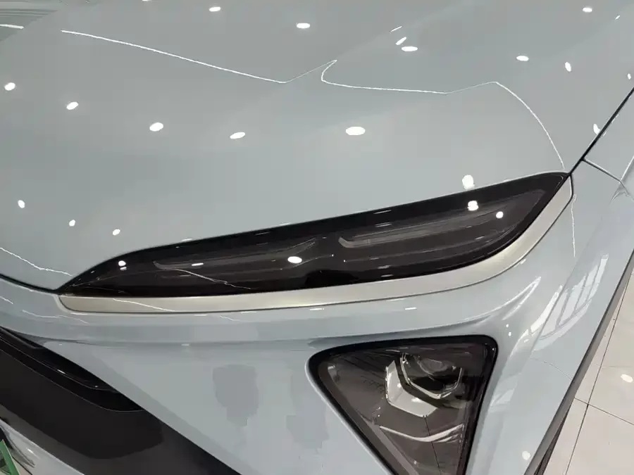 NIO ES6