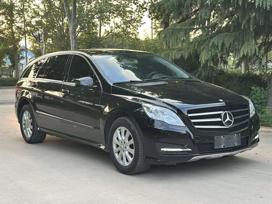 Mercedes Benz R-rated