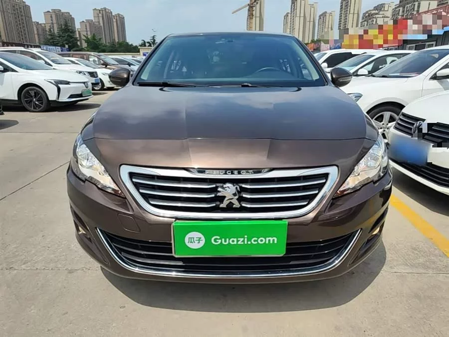Peugeot 408
