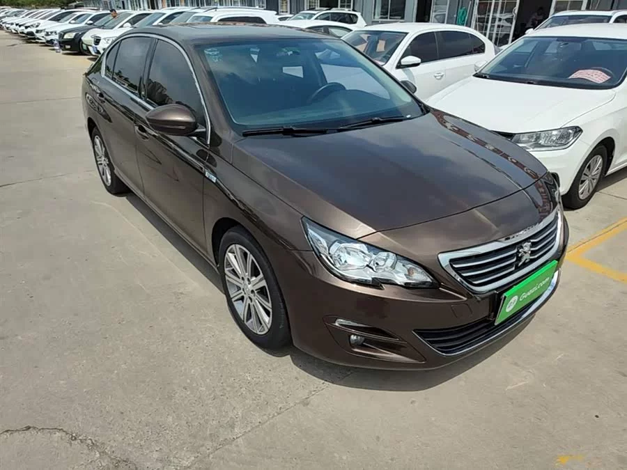 Peugeot 408