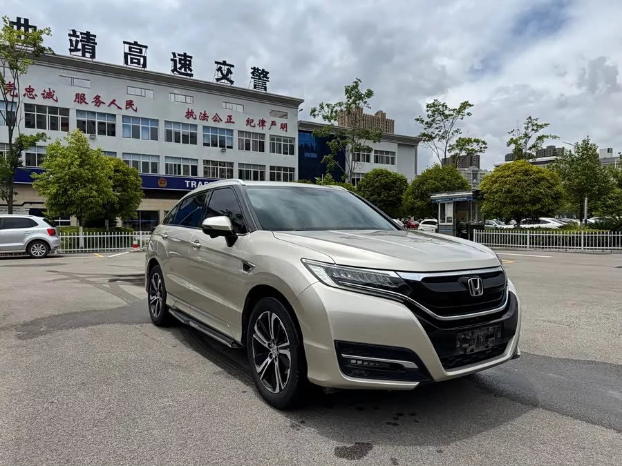 Honda UR-V