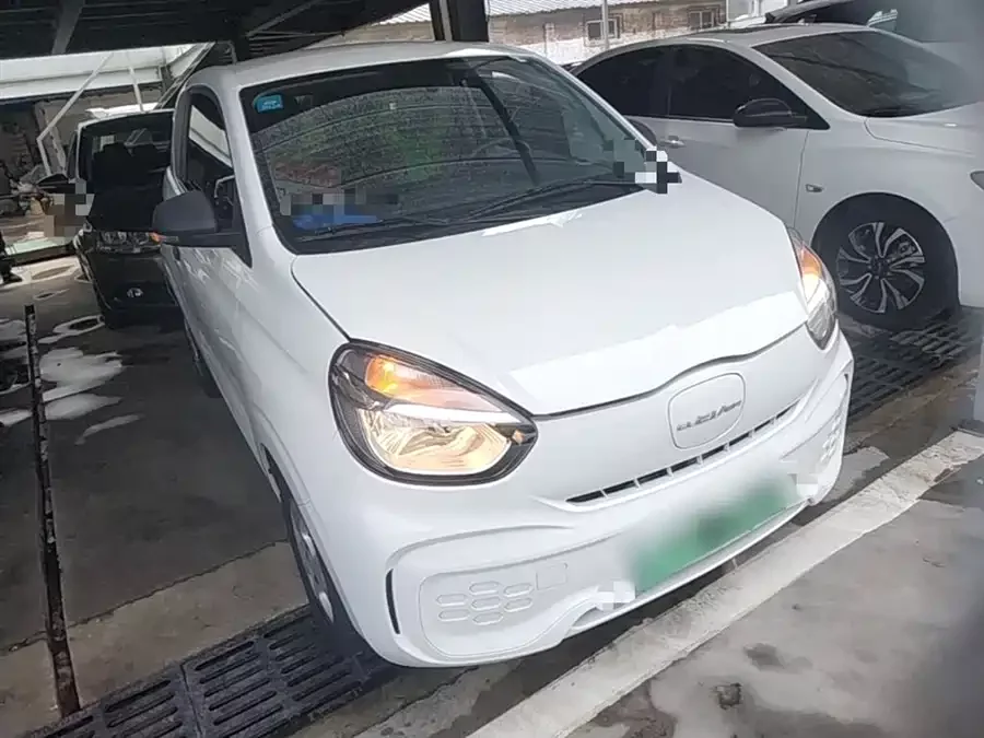 Roewe CLEVER