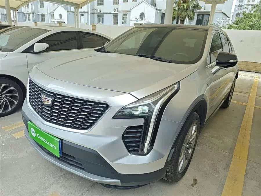 Cadillac XT4