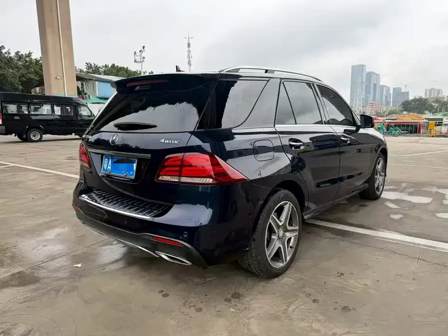 Mercedes Benz GLE (Imported)