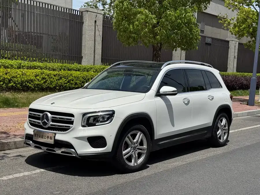 Mercedes Benz GLB
