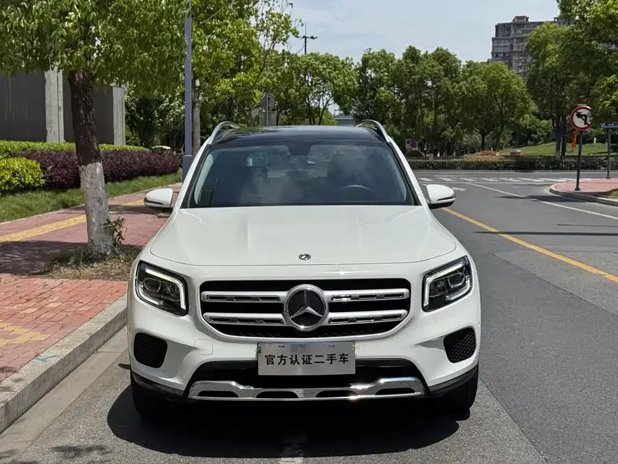 Mercedes Benz GLB