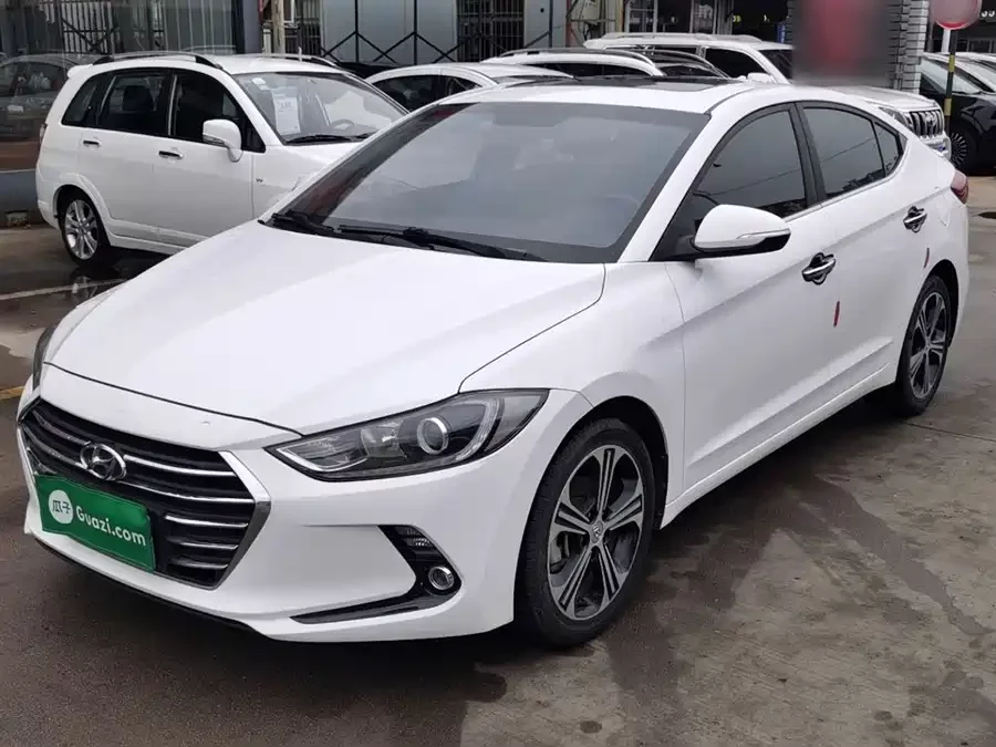 Hyundai elantra