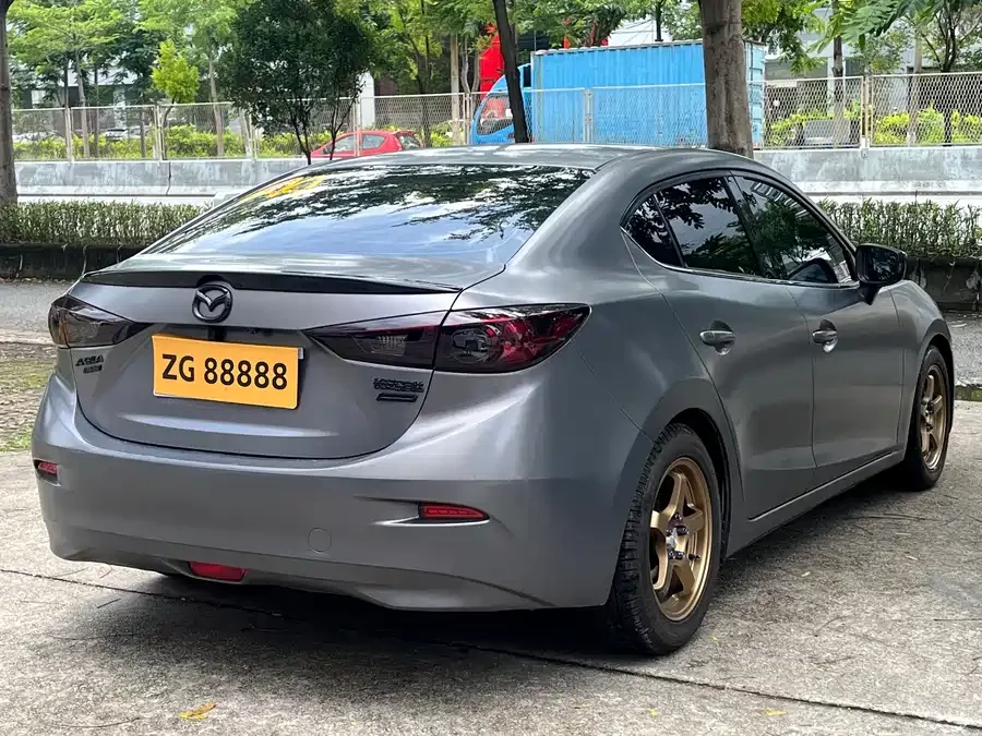 Mazda 3