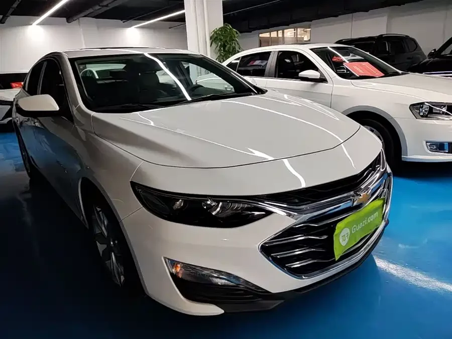 Chevrolet Malibu XL