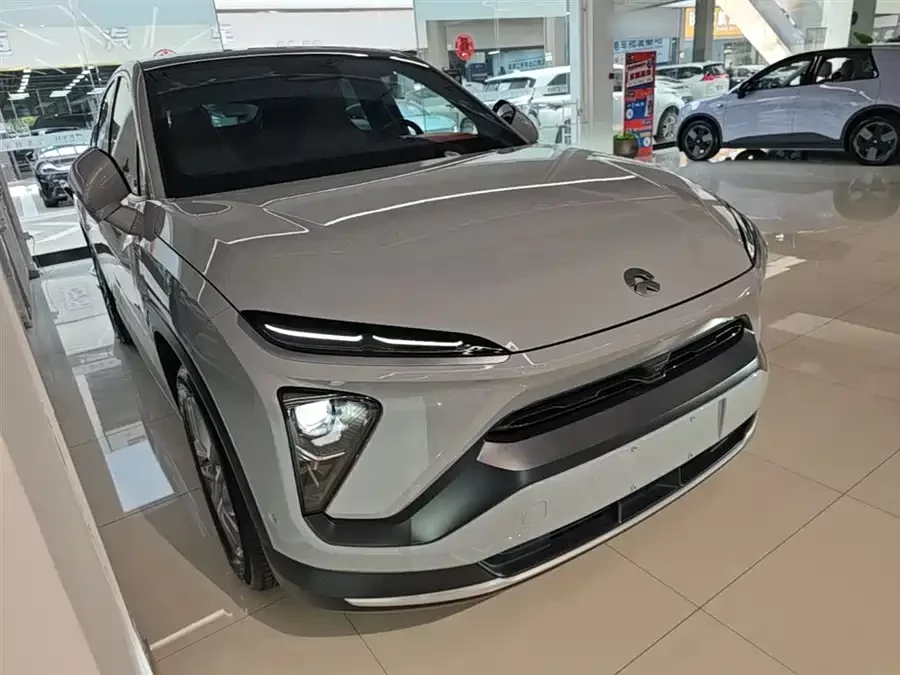 NIO EC6