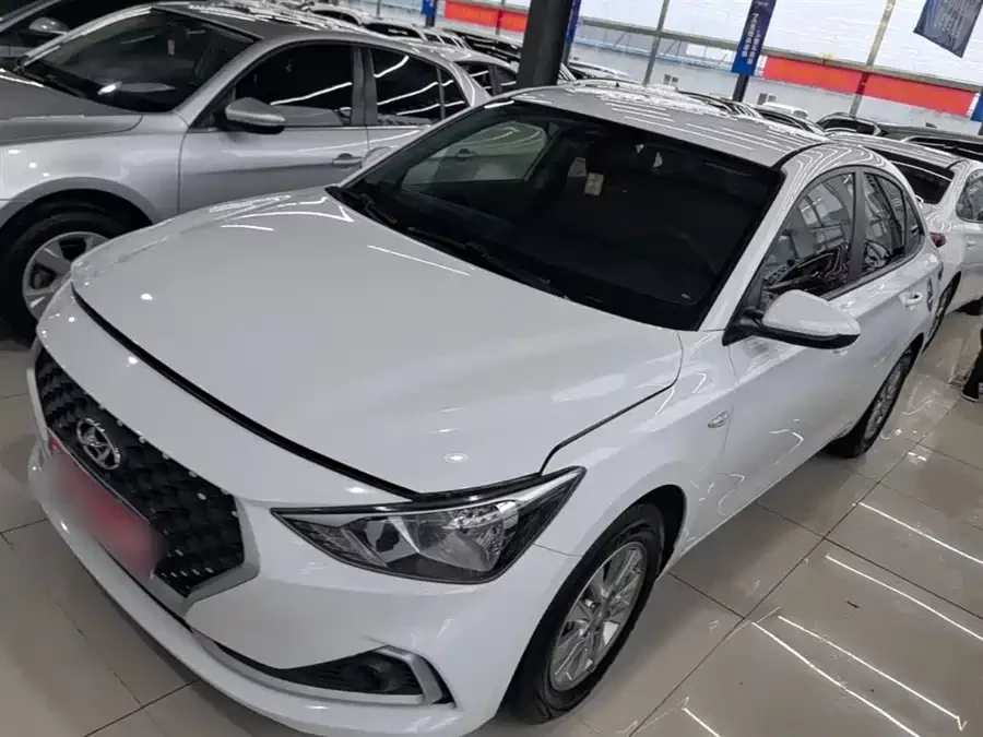 Hyundai Elantra / Celesta