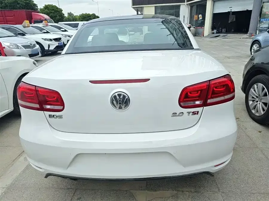 Volkswagen Eos
