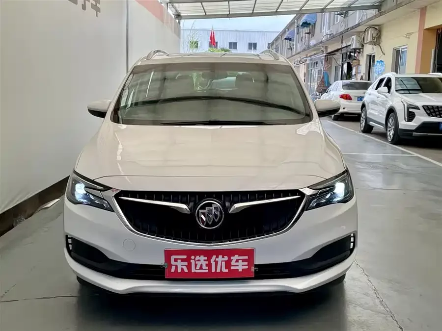 Buick GL6