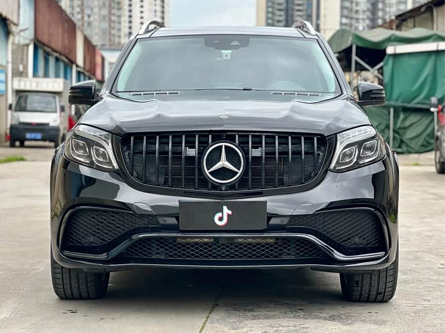 Mercedes Benz GLS