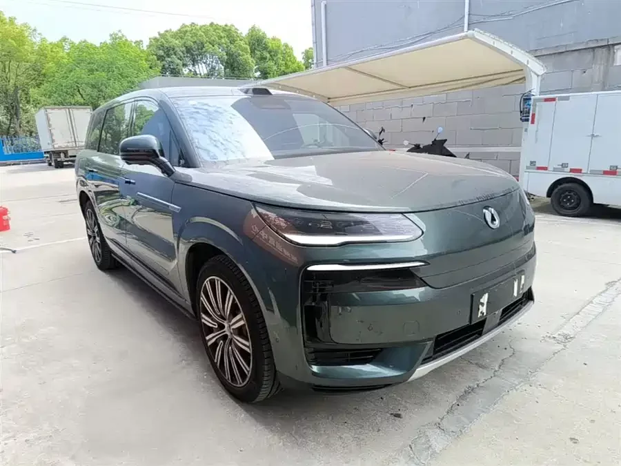 BYD N9