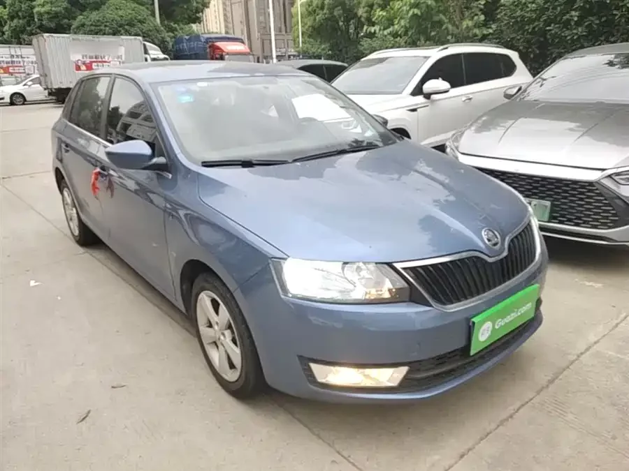 Skoda Rapid