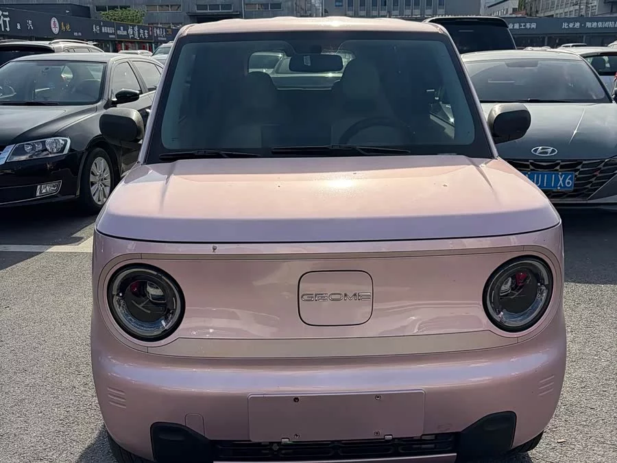 Geely Panda