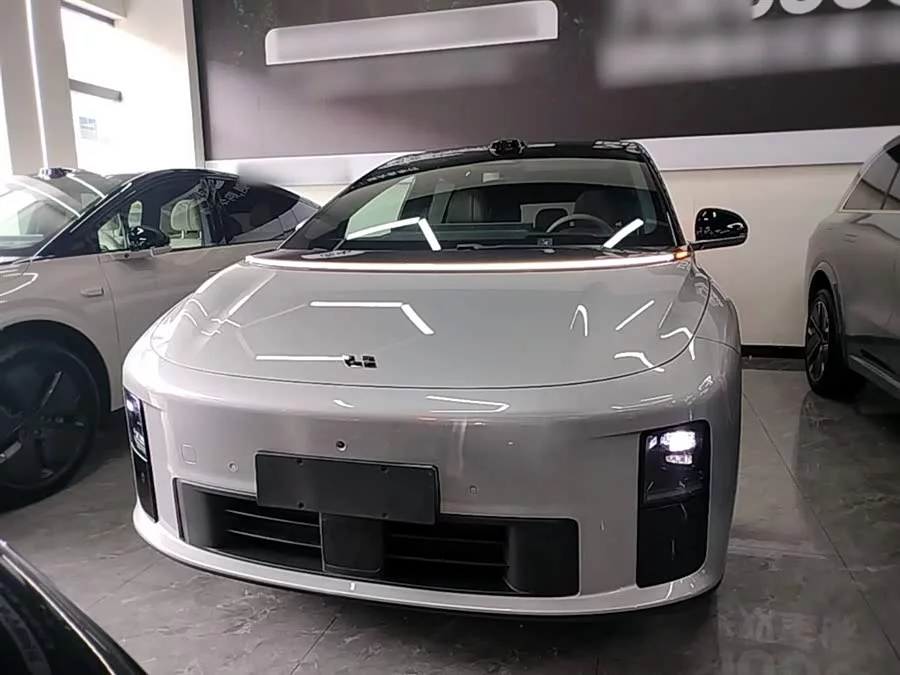 Li Auto i6