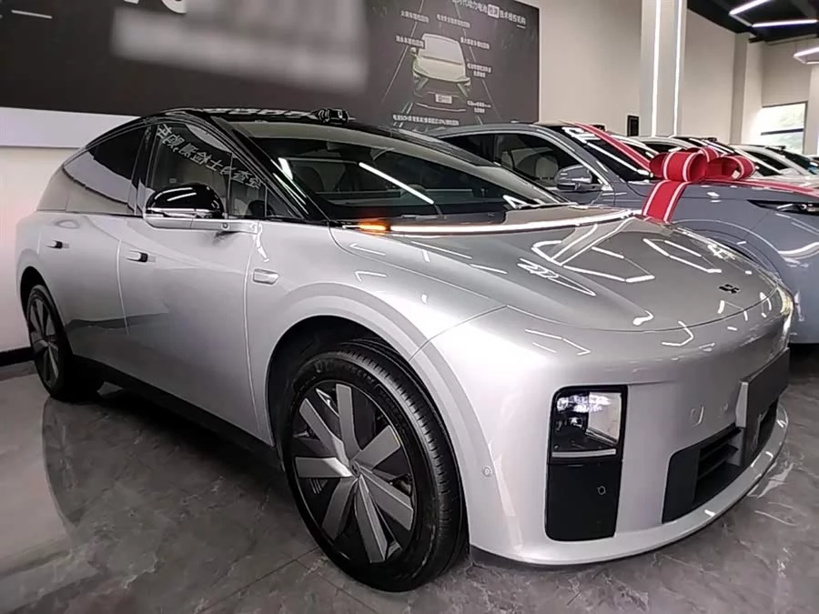 Li Auto i6