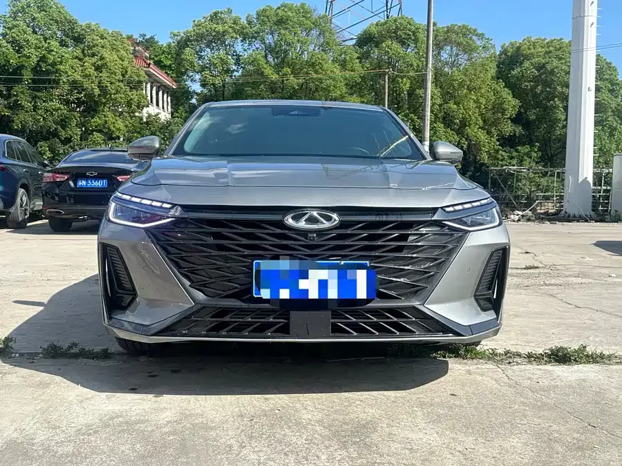 Chery Arrizo 8