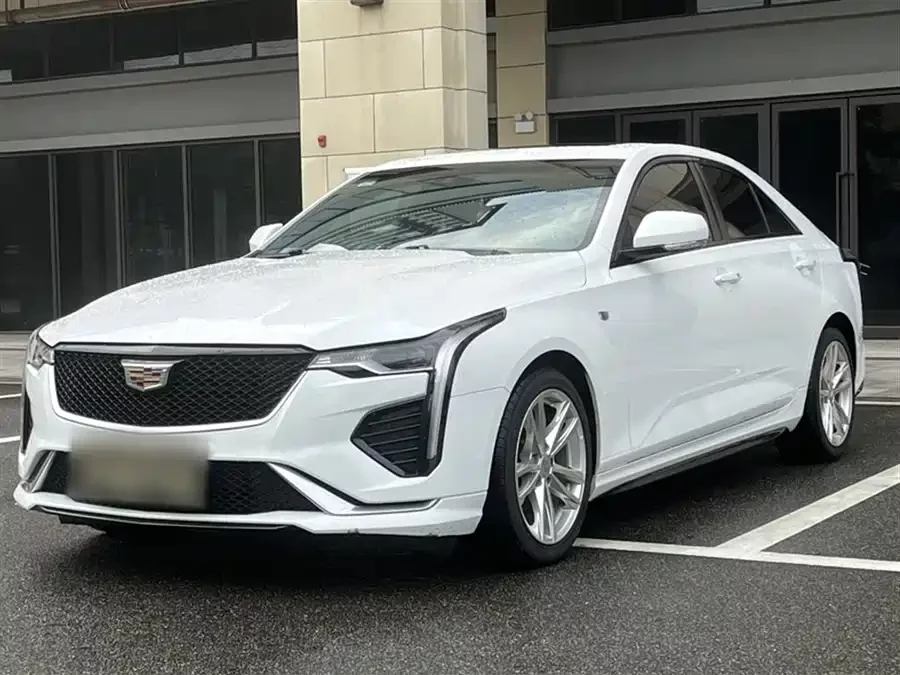 Cadillac CT4