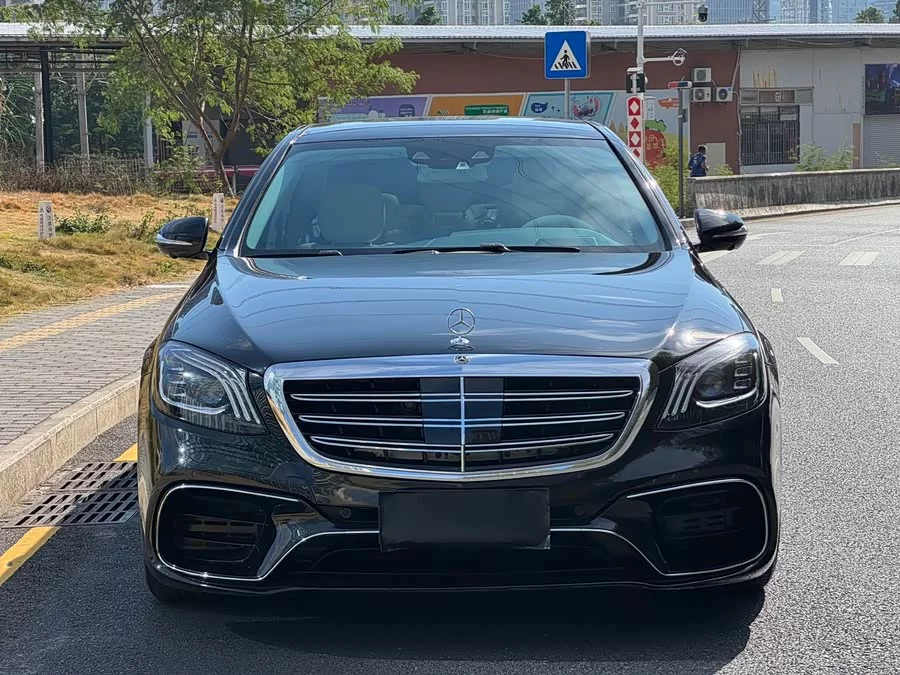 Mercedes Benz S-Class AMG