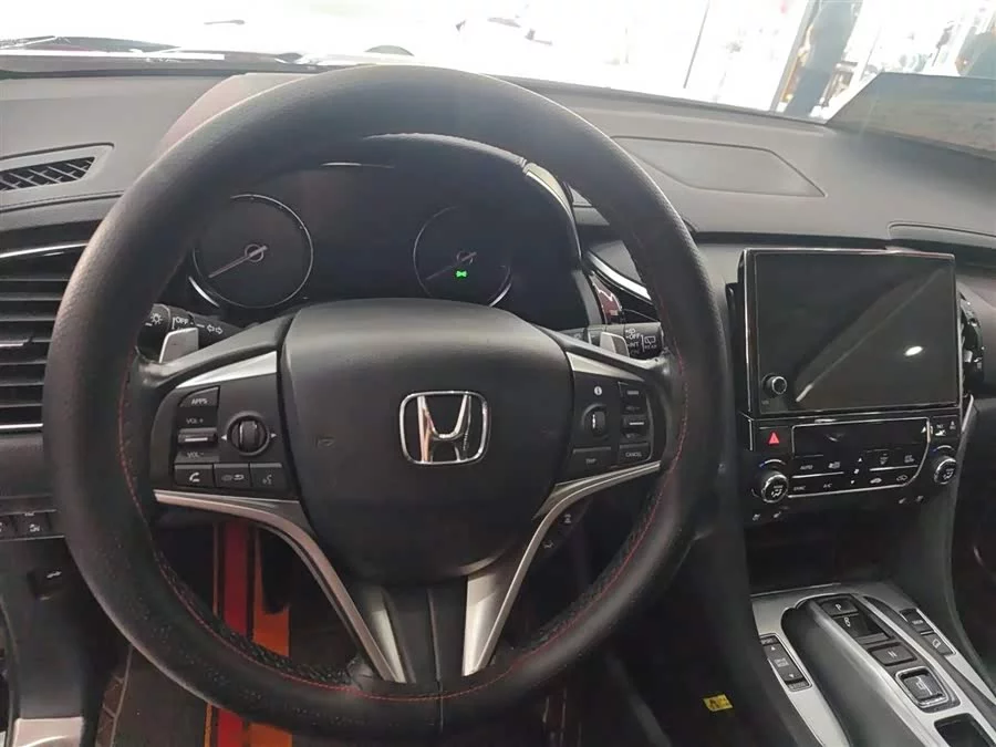 Honda Crown Road