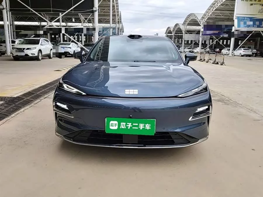 Geely Galaxy Star 8