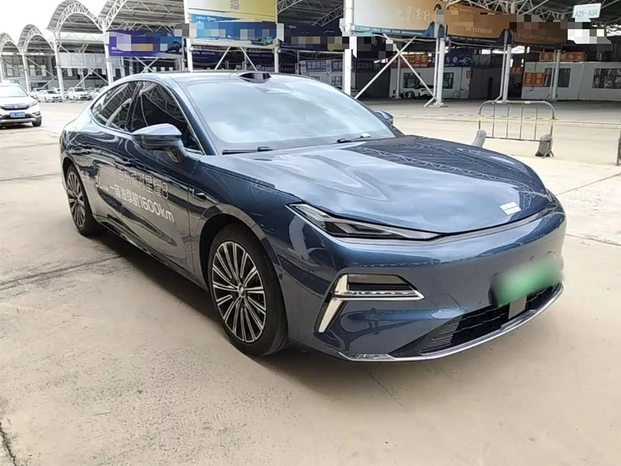 Geely Galaxy Star 8