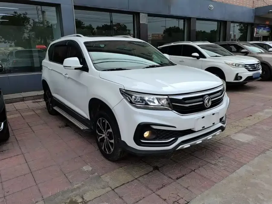 Dongfeng Jingyi X5