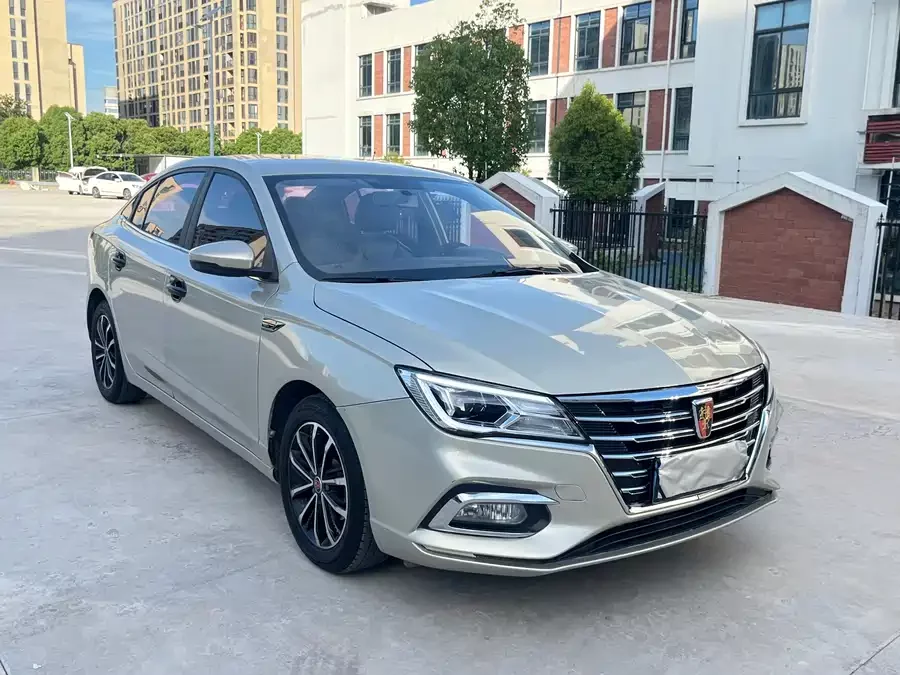 Roewe i5