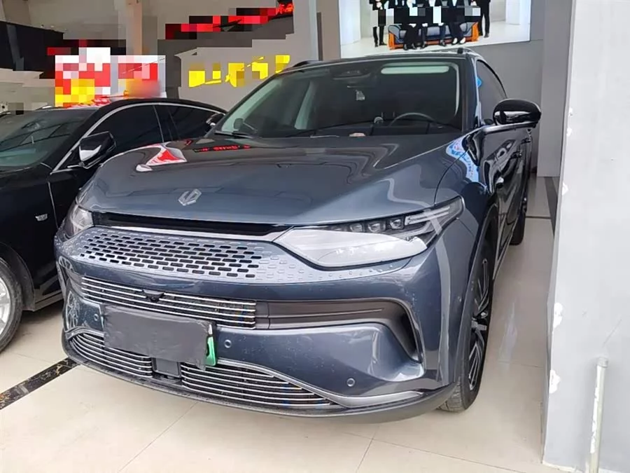 Leapmotor C11