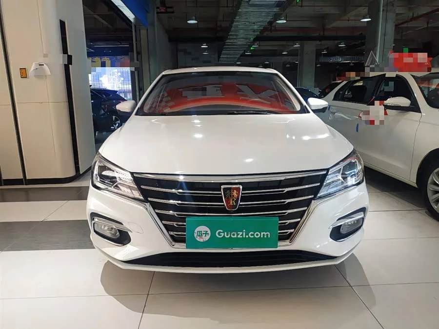 Roewe i5
