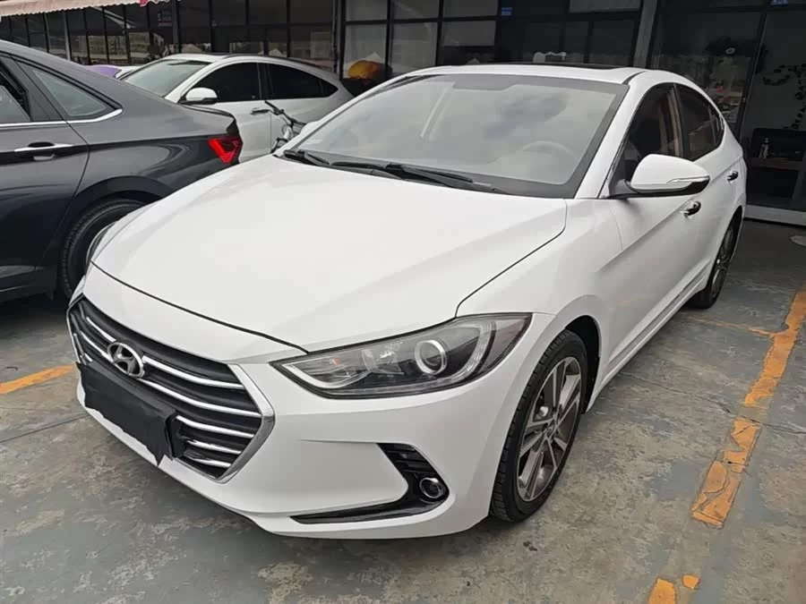 Hyundai elantra
