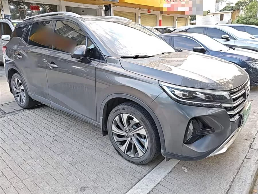 GAC Trumpchi GS4