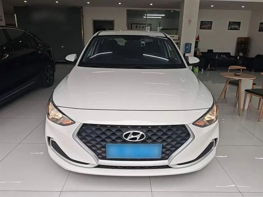 Hyundai Elantra / Celesta