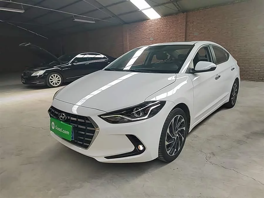 Hyundai elantra